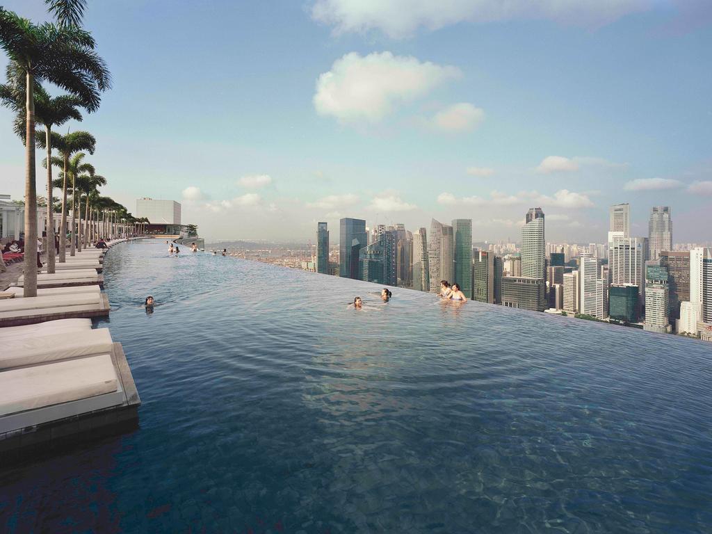 singapur sonsuzluk havuz oteli